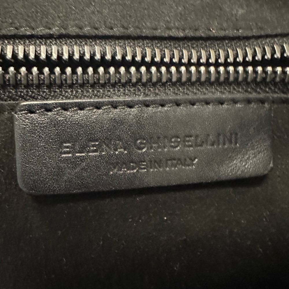 Elena Ghisellini  Black Leather Tote with Zipper Accent - Picture 4 of 13